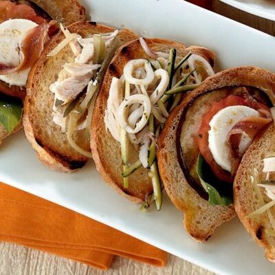 Farklı bruschetta'lar