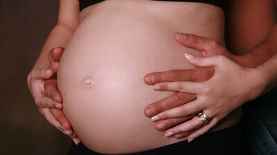 İkiz gebelikte bebek gelişimi