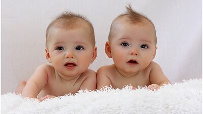 İkiz bebekleriniz gözünüzü korkutmasın