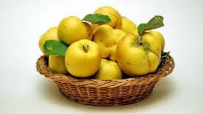 Sarkan yanaklara ayva suyu maskesi