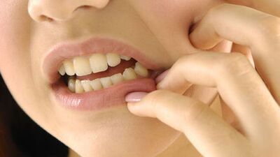 Ağrılı dişetlerine sumaklı karışım