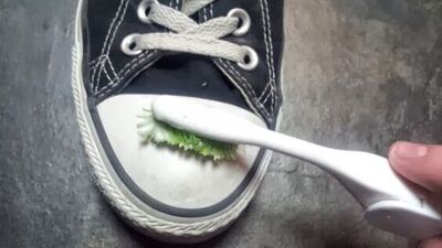 Ayakkabı nasıl temizlenir?