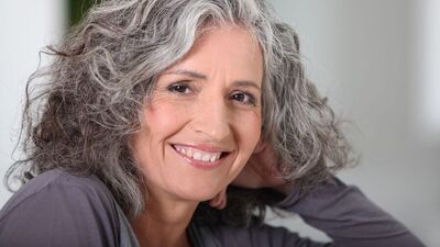 Saçlardaki beyazları nasıl kapatabiliriz?