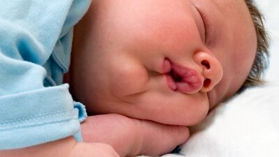 Bebeğinizin uyku düzeni önemli