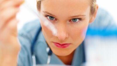 Kadınlar 21 yaşında bu testi yaptırmalı!