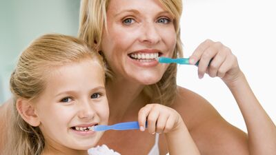 Çocuklarda diş gelişimi ile ilgili anne ve babalara tavsiyeler!