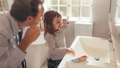 Çocuğunuzun diş fırçalama ile arası nasıl?
