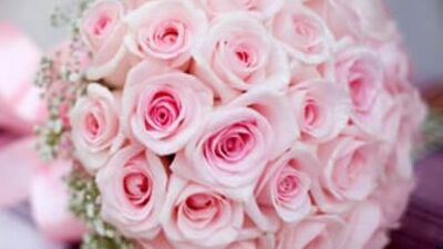 Çiçek düzenleme ve gelin buketiniz