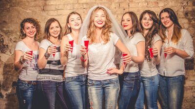 Bekârlığa veda partinizi nasıl alırdınız?