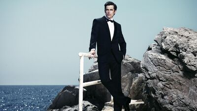 Şık bir gelinin yanına şık bir damat için damatlık önerileri