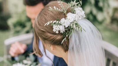 Duvak ve saç aksesuarları seçim rehberi