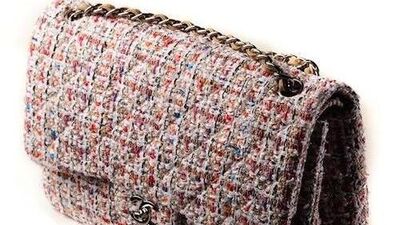 Yaz çantalarında bir klasik!