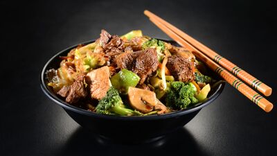 Çin usulü dana etli erişte