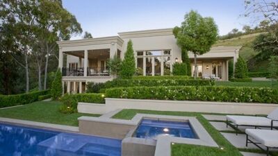 Lady Gaga'nın sade dekorasyonlu evi