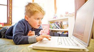Çocuğunuz saatlerini bilgisayar başında geçirmesin