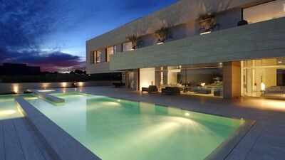 Modern ve sade çizgilerin kusursuz uyumu