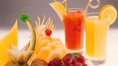 Sağlıklı bir beden için meyve suyu için!