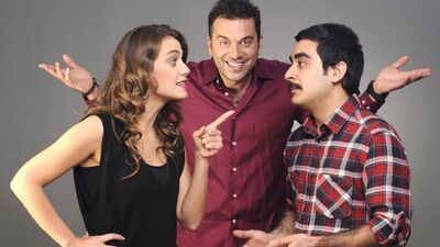 'Papatyam' dizisinden ayrılıp tiyatro kurdular