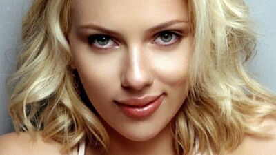 Scarlett Johansson'a rock'çı sevgili