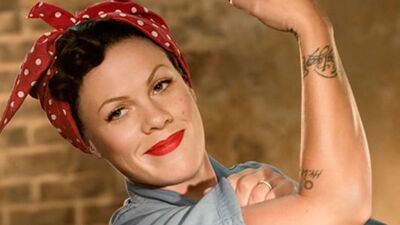 Saçlardaki bandana modasıyla, geçmişe yolculuğa çıkmaya hazırlanın