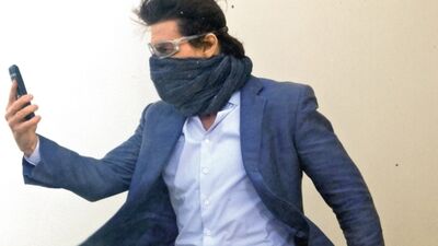 iPhone, Cruise'dan rol çaldı