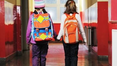 Öğrenciyim, sırtımda yüküm çok ağır!