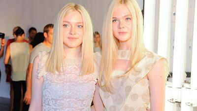 Hollywood'un küçük yıldızları Dakota ve Elle Fanning kardeşler