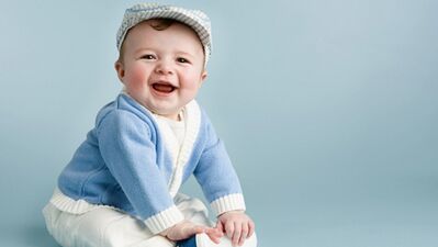 Bebeklerin sevgilerini göstermek için yaptıkları hareketler