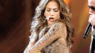 J-LO poposuna sahip olmak için