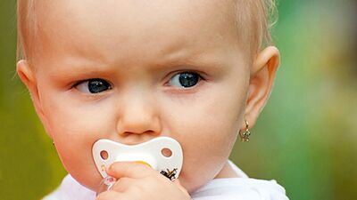 Emzik kullanmak zararlı mı?