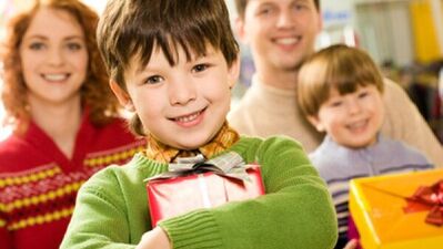 Karne alacak çocuklar için hediye zamanı!