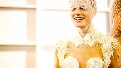 Alexander McQueen 2012 İlkbahar/Yaz Koleksiyonu yine çok iddialı