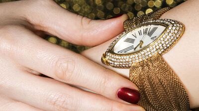 Saat ve takılarda renk cümbüşü!