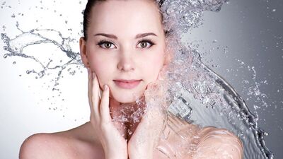 Kuru cilt ekstra bakım ister !