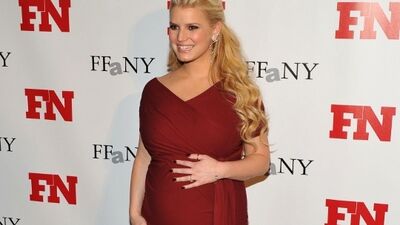 Jessica Simpson'ın bebeği kısmetiyle geliyor