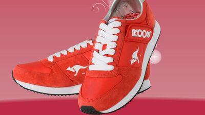 Aşkla çarpan kalplerin sevgi dolu adımları mutluluk yayıyor…