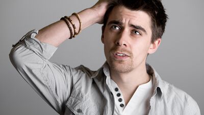 Saçları kırıp geçiren saçkıran