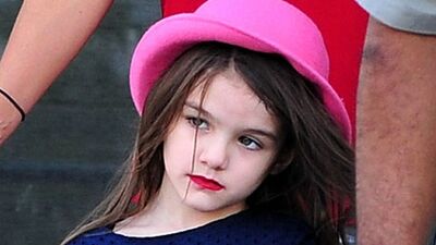 Suri'nin elbise krizi