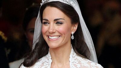 Ünlülerden gelin saçı önerileri