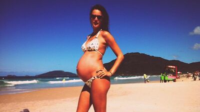 Ünlü model Alessandra Ambrosio'yu hiç böyle görmediniz!