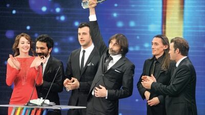 Televizyon ödülleri sahiplerini buldu