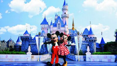 Çocuğum Disneyland'i görmedi diye üzülmeyin! Haberimiz ile kısa bir tura ne dersiniz?