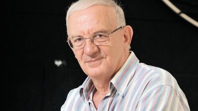 Atilla Dorsay: 'Çılgın ve obsesif aşk hikâyelerini anlattım'