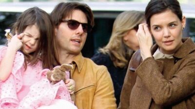 Katie Holmes yine depresyonda!