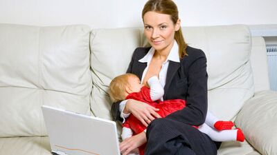 Emziren anneler daha az kazanıyor!