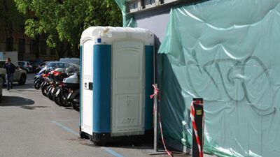 Sokak tuvaletine farklı bir yorum!