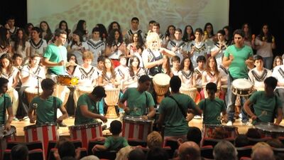 Özel Alev Okulları'nda "geleneksel yılsonu gösterisi" yılsonu gelmesin dedirtti!