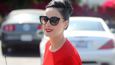 Ünlüler bu gözlükleri gözlerinden düşürmüyor!