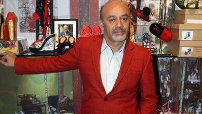 Kadınlara acı veren ayakkabının kralı!