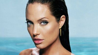 Ünlü Hollywood yıldızının yeni işini duyunca şaşıracaksınız!